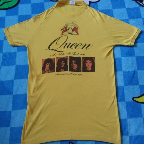 Vintage Rare Queen Band A Night At The Opera Australian Tour 1976 OS T-shirt - Picture 1 of 13
